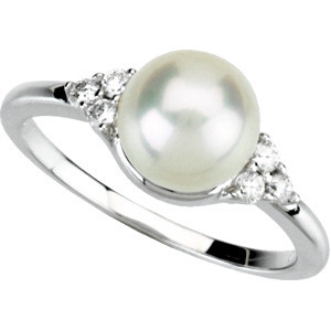 NEW BELLA COUTURE LIZ Diamond & Cultured Freshwater Cultured Pearl 14K White Gold Necklace 18"