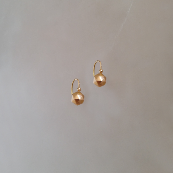 SOLD! - (ANTIQUE) Gorgeous Victorian Rare 18K Rose Gold Drop Lever Back Earrings c. 1838