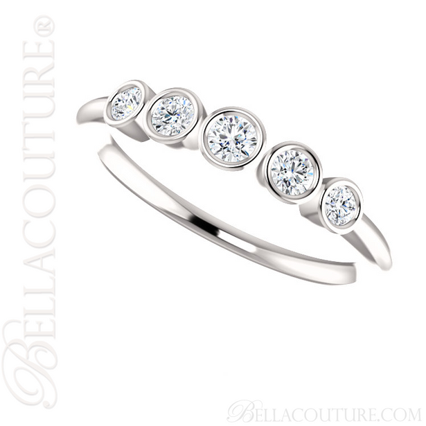 (NEW) BELLA COUTURE CORINA II Fine Graduated Five Diamond Bezel Set 14K White Gold Ring Band (1/4 CT. TW.)