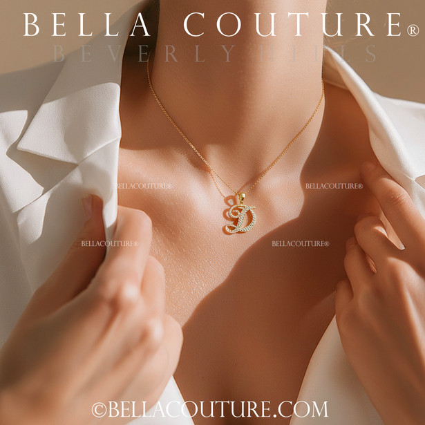(NEW) BELLA COUTURE ® BRISTOL Initial Letter (D) Diamond 14K Yellow Gold Italic Cursive Large Alphabet Charm Pendant Jewelry (15MM x 14MM)