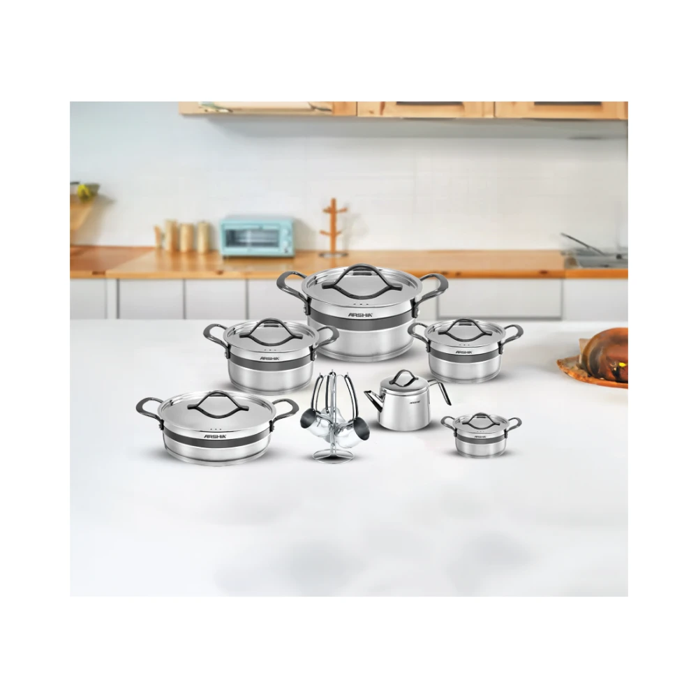 Arshia 16-piece Stainless Steel Cookware Set (Black)