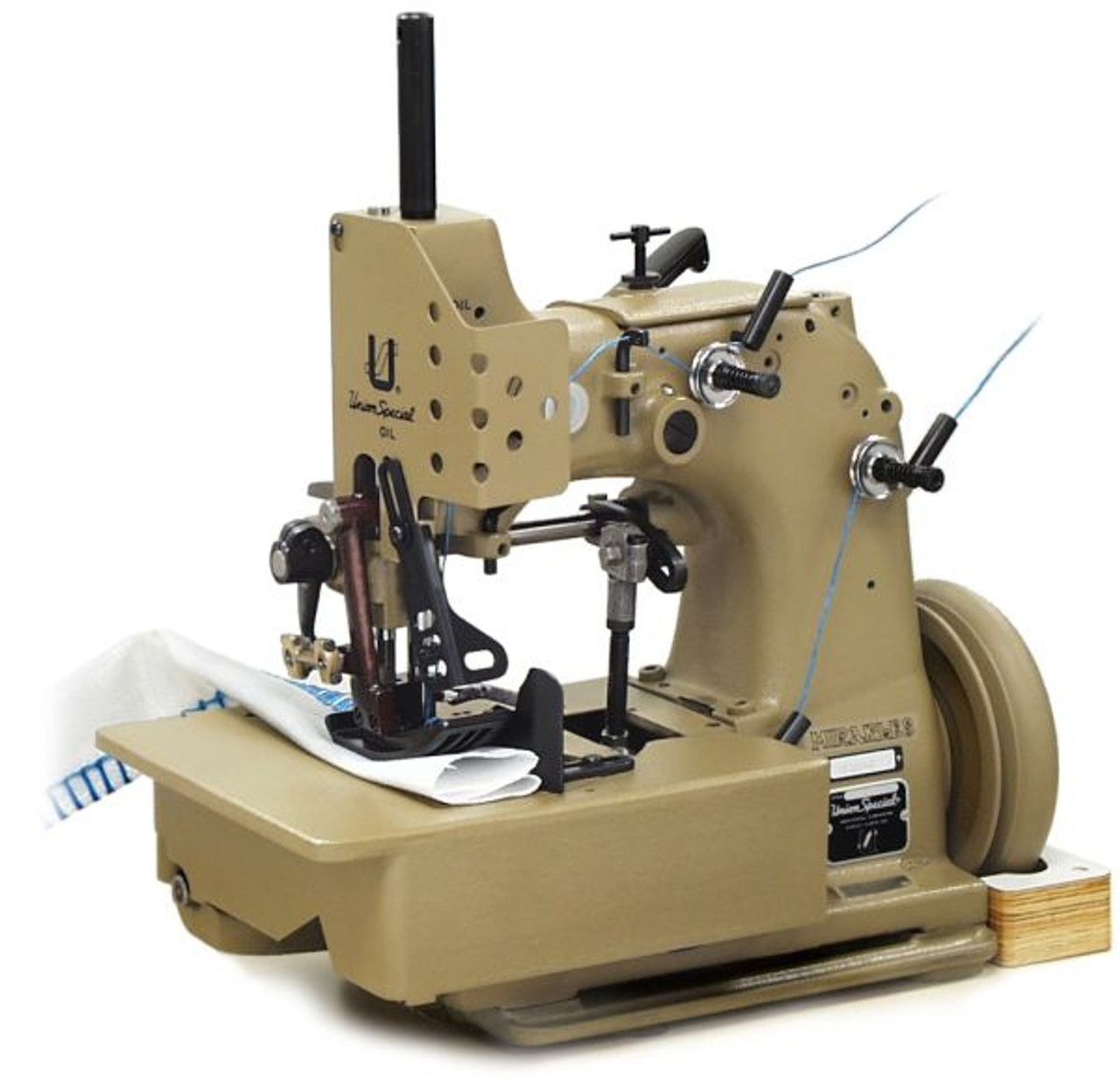 Revo Bag Closer Sewing Machine - Single Needle, Two Thread Np-32 at  10500.00 INR in Nashik | Kopack Enterprises