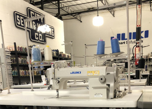 DDL-5550N Single Needle drop feed, Lockstitch Machine with Needle Positioner and speed control (Setup with table, motor & stand)