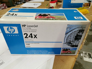 Genuine Hp 24x Q2624X Toner Cartridge Genuine Hp 24x Q2624X Toner Cartridge