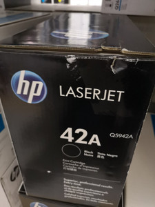 Genuine Original HP 42A Q5942A Toner Cartridge Genuine Original HP 42A Q5942A Toner Cartridge