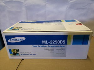 Genuine Samsung ML-2250D5 Black Toner Cartridge Genuine Samsung ML-2250D5 Black Toner Cartridge
