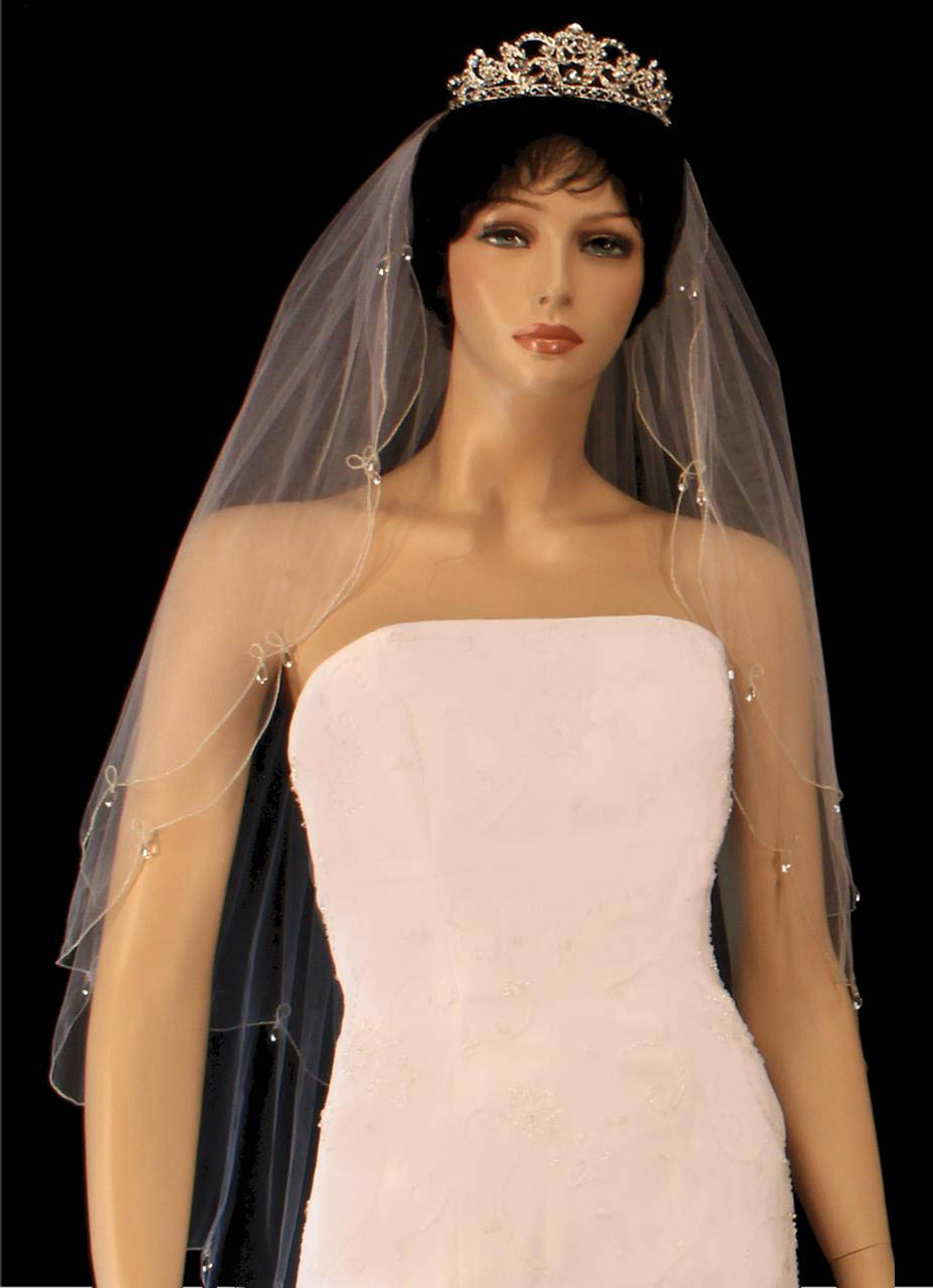 Noelle & Ava Collection - Fairy & Dreamy Silver Edge With Dangling Crystal At Every Silver Loop On Scalloped Veil