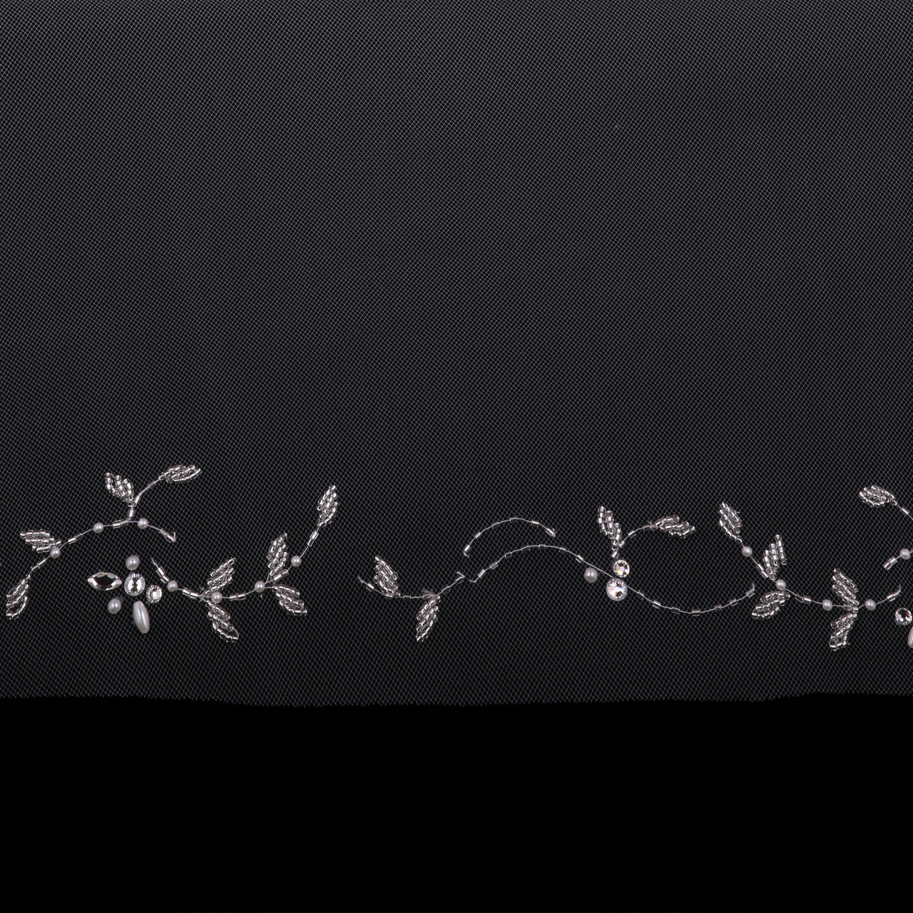 En Vogue Bridal Style V1994SF - English tulle veil - Single Tier 