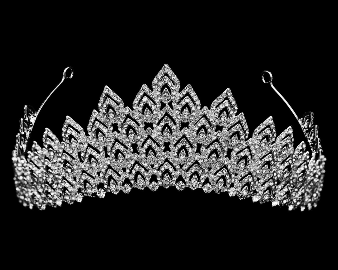 Bella Mera Studio Tiara - Tiara - 2" H