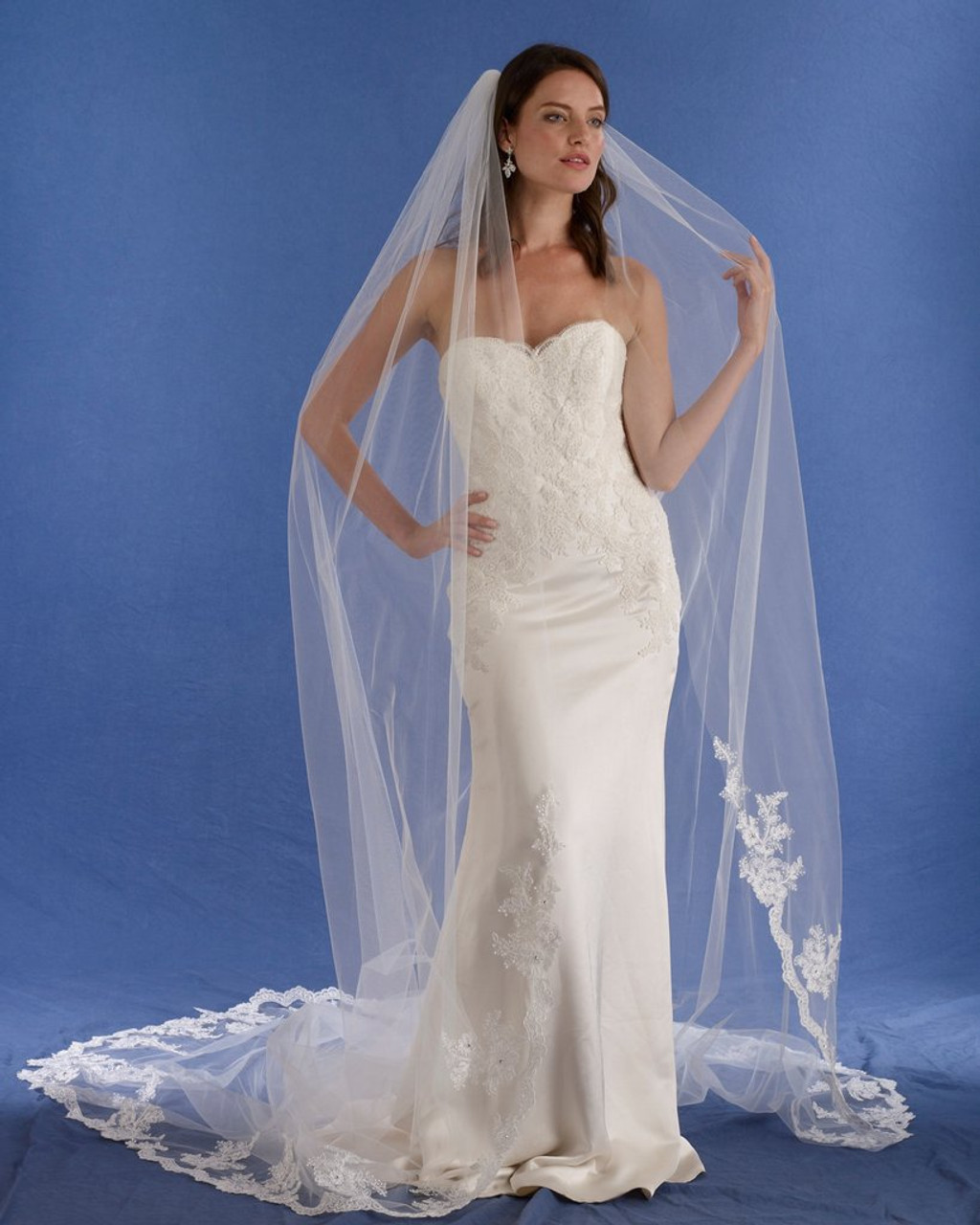 Marionat Bridal Veils 3752 - 120” Scalloped lace veil with scattered rhinestones. Lace starts 44” down