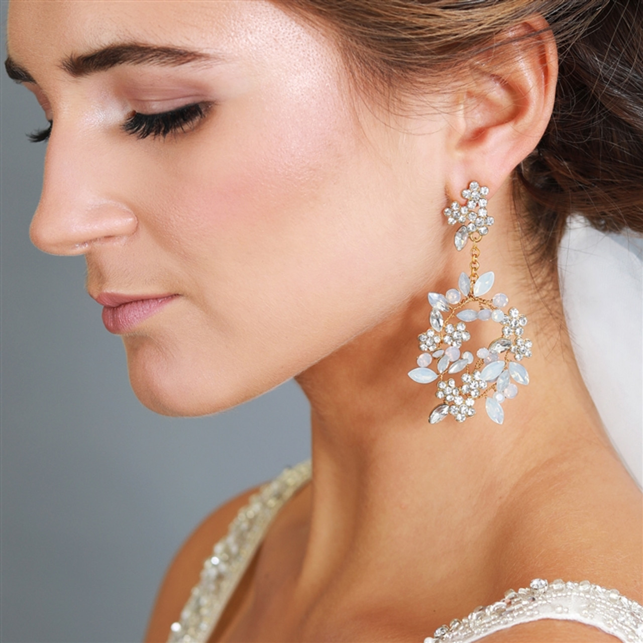 teardrop earrings classy earrings. clear rhinestone earrings gold earrings prom earrings clear crystal earrings Bridal earrings