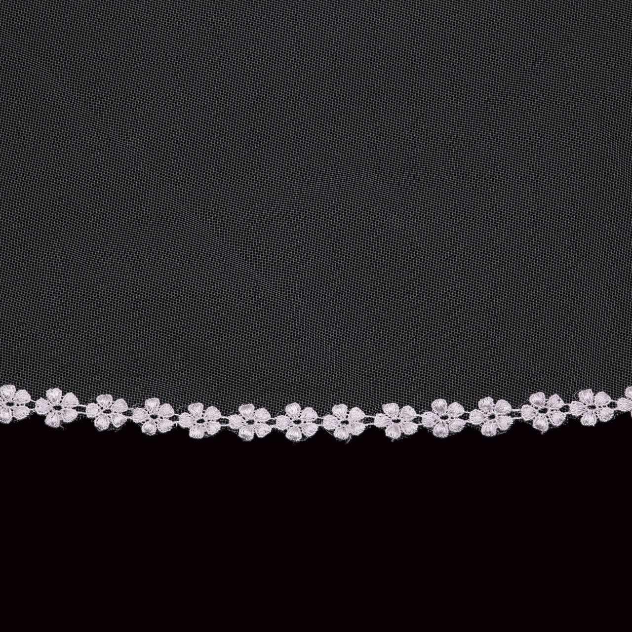 En Vogue Bridal Style V2285C - English Tulle Veil With Lace Appliques And Cut Edge - 108 Inches