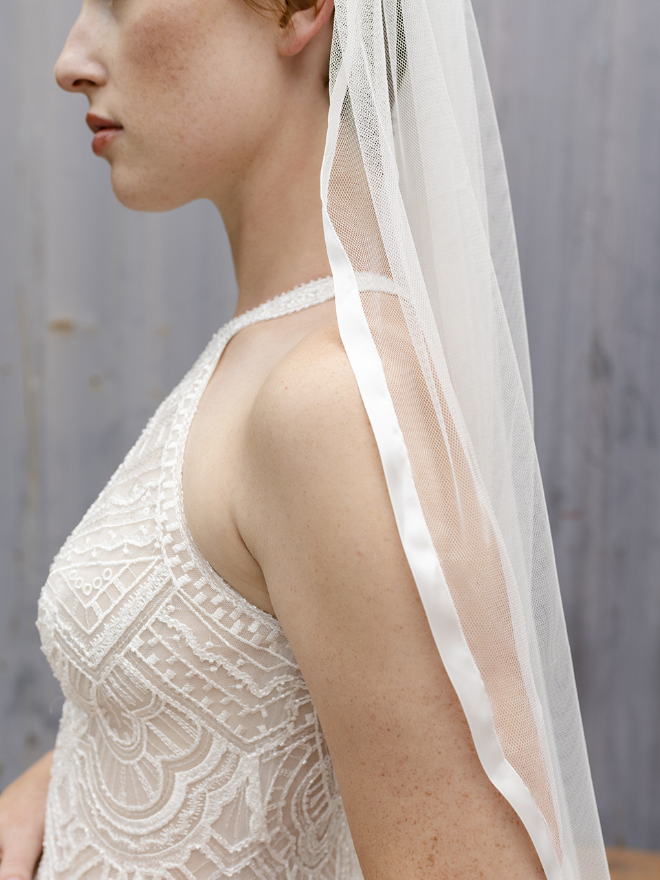 En Vogue Bridal Style V2291SF - English Luxe Tulle Veil With Ribbon Edge - 41 Inches