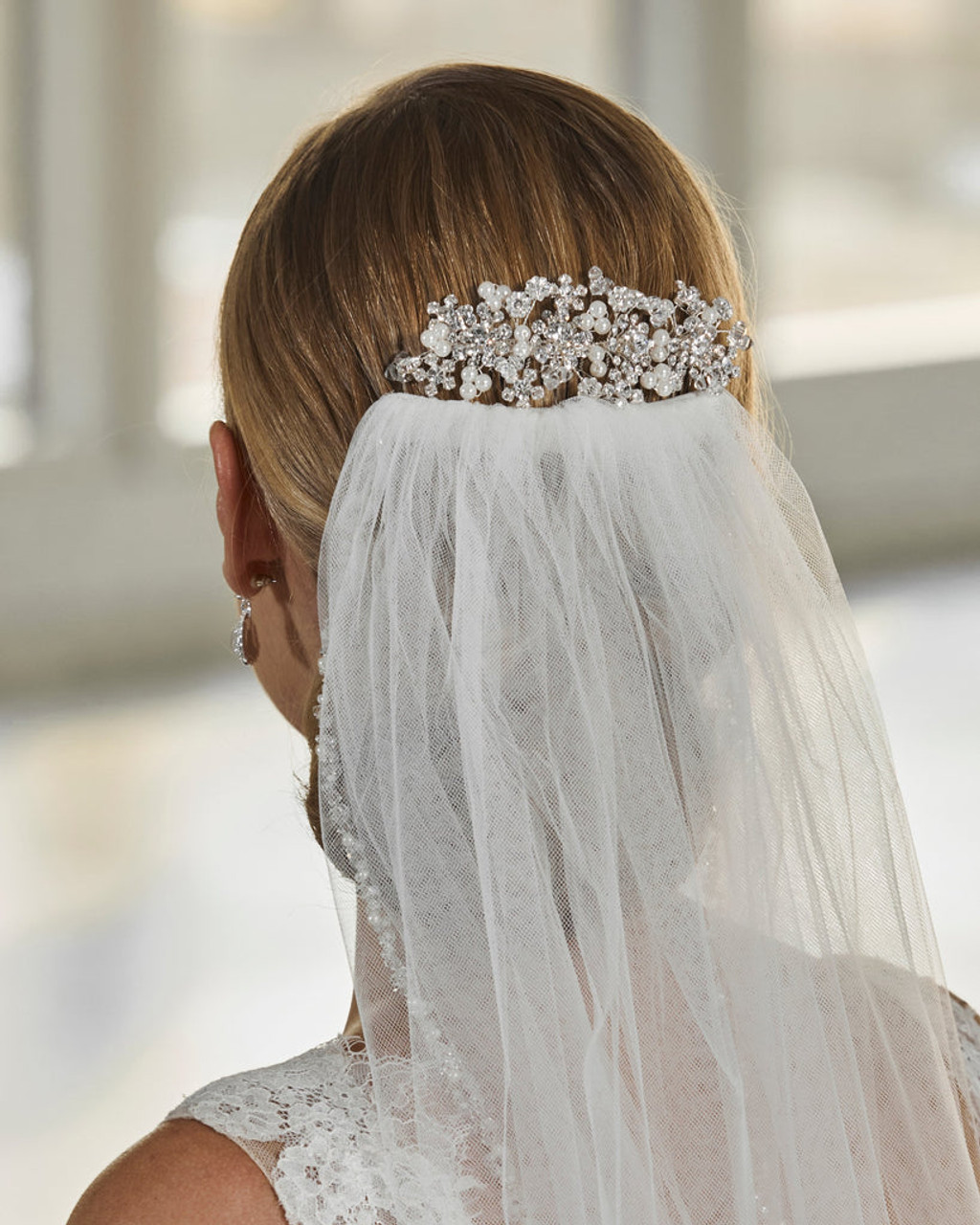 Comb-Offered Communion Veil