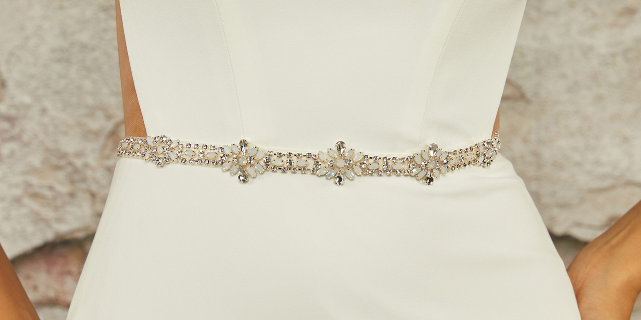 En Vogue Bridal Sash BT2475 - White opal rhinestones