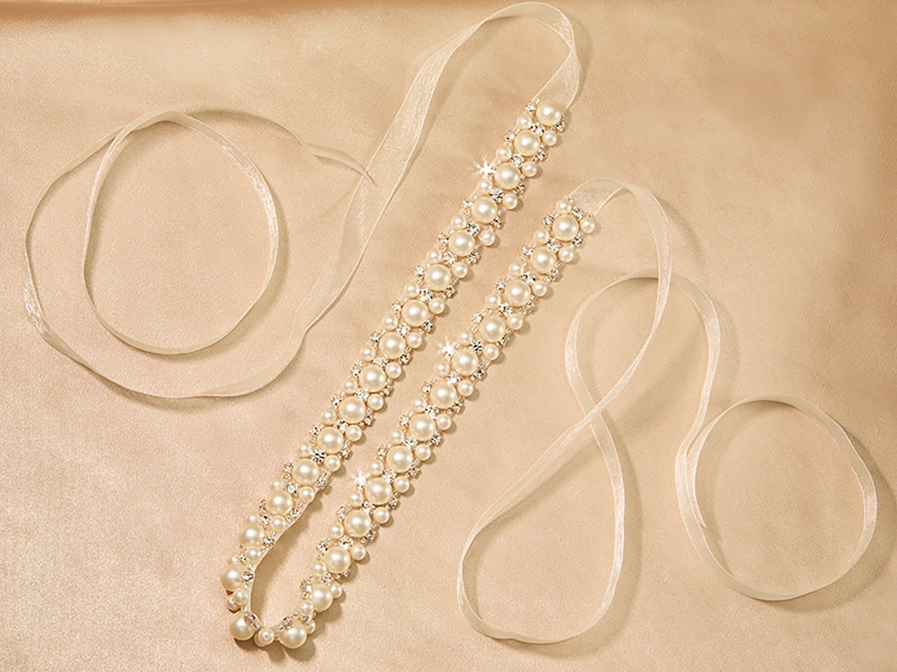 En Vogue Bridal Sash BT2570 Pearl beads and rhinestones - Quick Ship