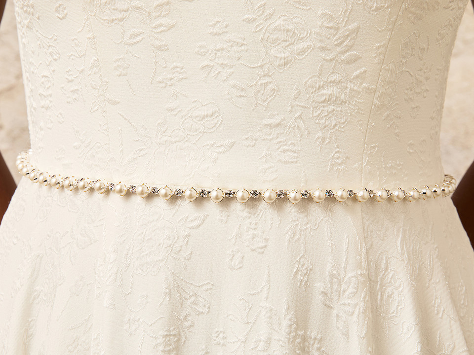 En Vogue Bridal Belt | BT2663 Rhinestone belt