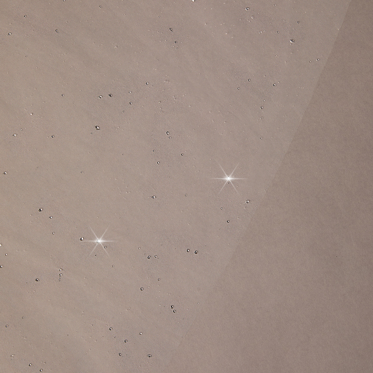 En Vogue Bridal Cathedral Style V2677WRC - Scattered Clear Resin Rain Drops