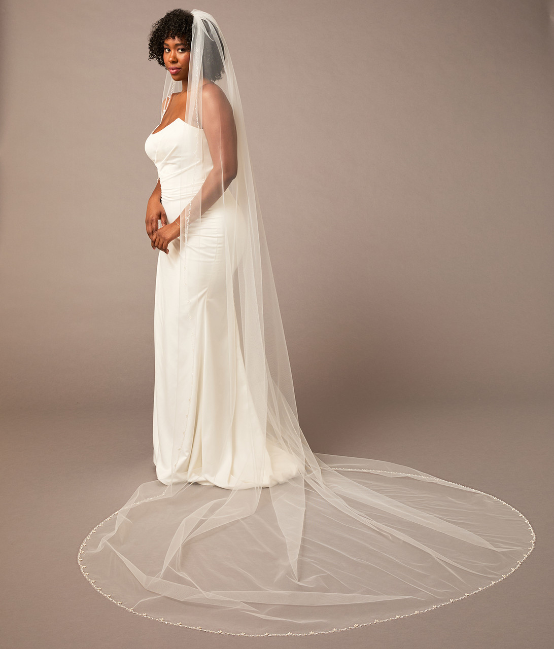 En Vogue Bridal Cathedral Style V2675WC - Clear Crystal, Pearl, Silver, And Clear Beaded Edge - 120' Long