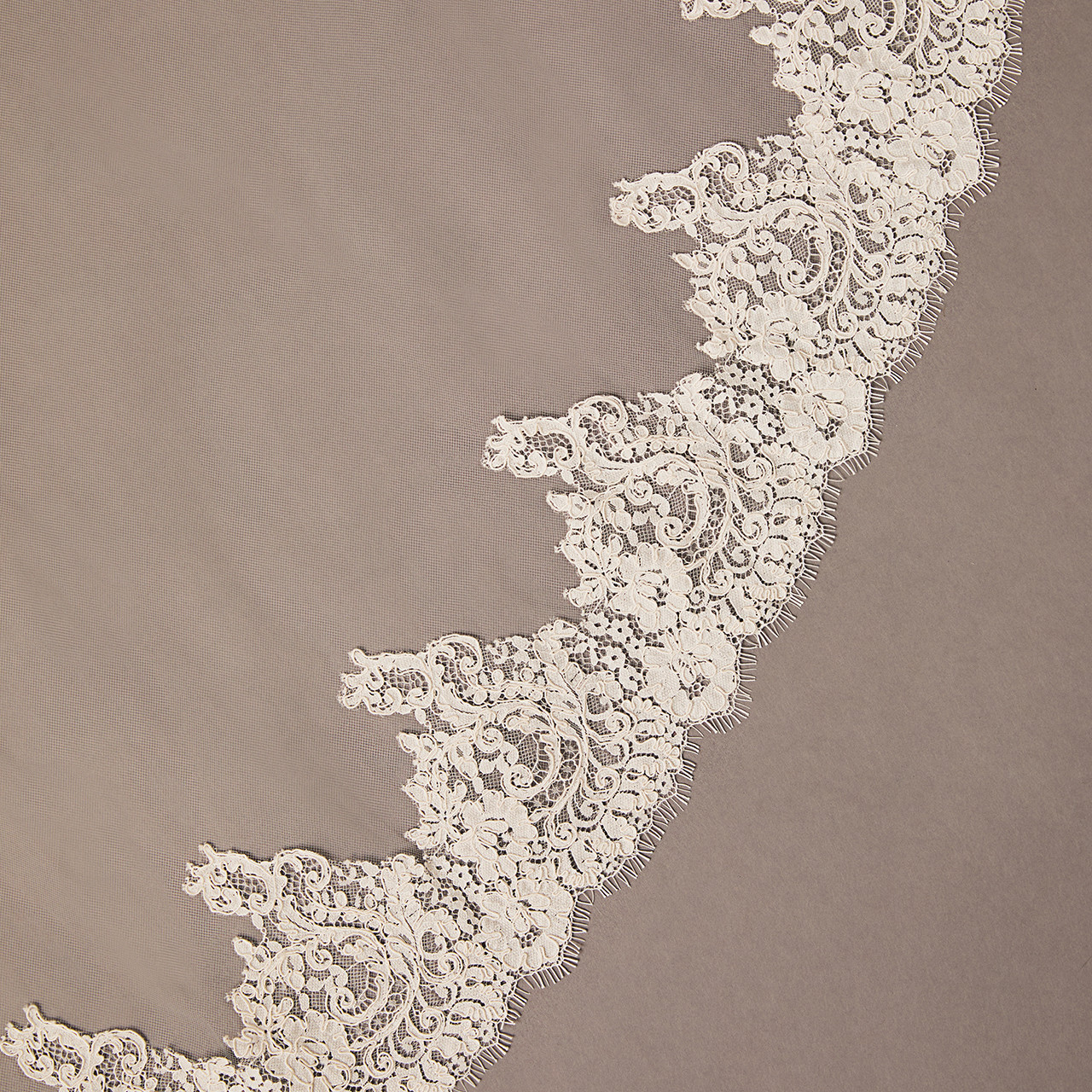 En Vogue Bridal Cathedral Style V2694WRC-M - Corded Chantilly Eyelash Lace Edge - 132" Long