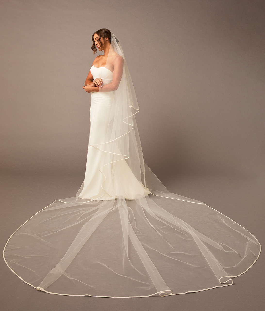 En Vogue Bridal Cathedral Style V2479WRC-M - Satin Ribbon Edge, Mantilla Style With Blusher - 36" Long