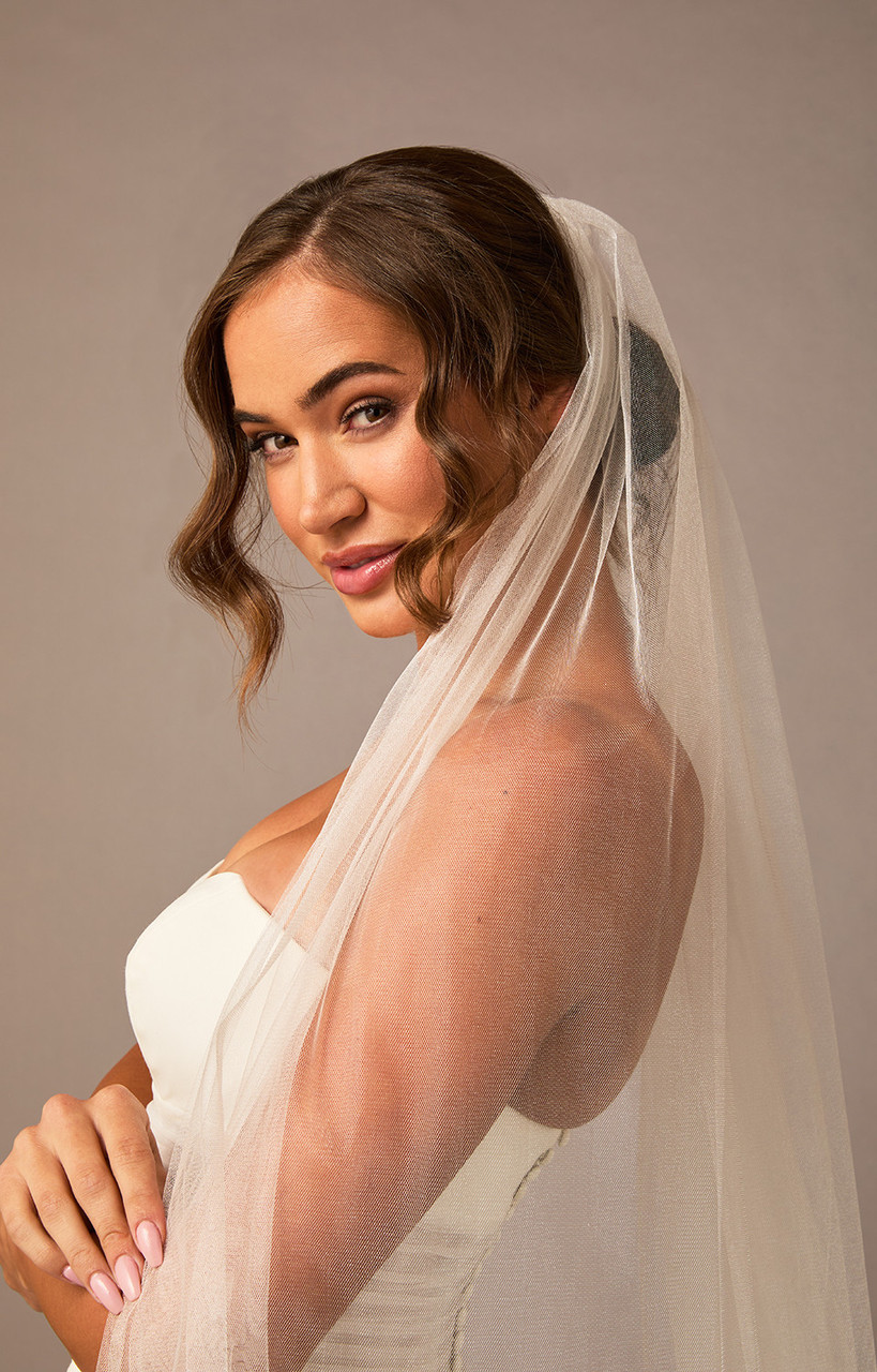 En Vogue Bridal Wide Cathedral Bridal Veil | V2085WC- Shimmer Tulle - 108"L