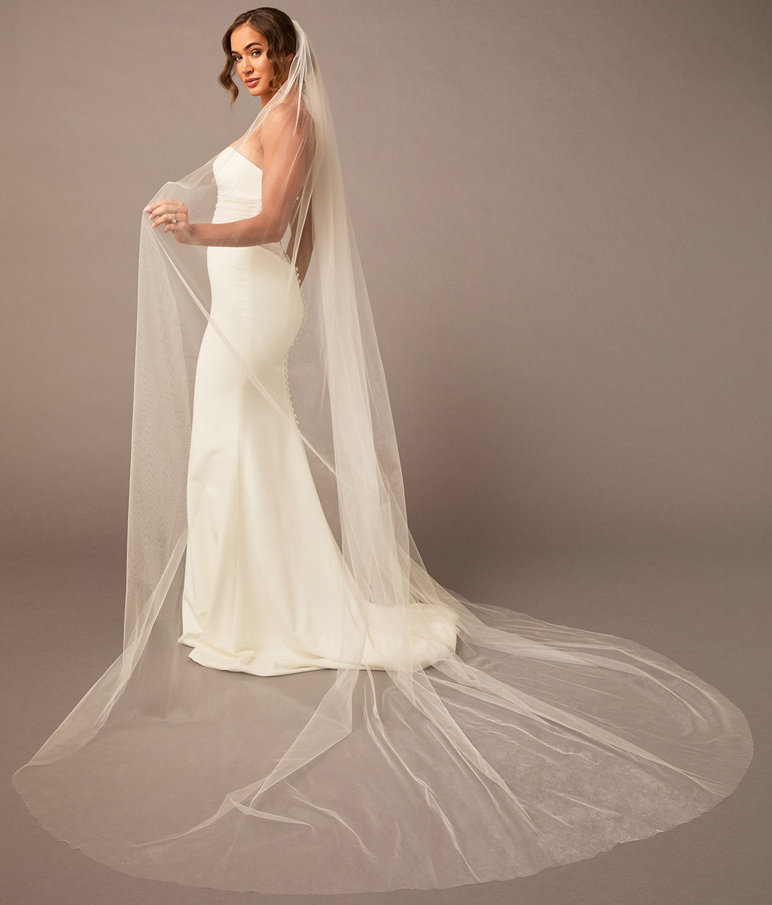 En Vogue Bridal Wide Cathedral Bridal Veil | V2085WC