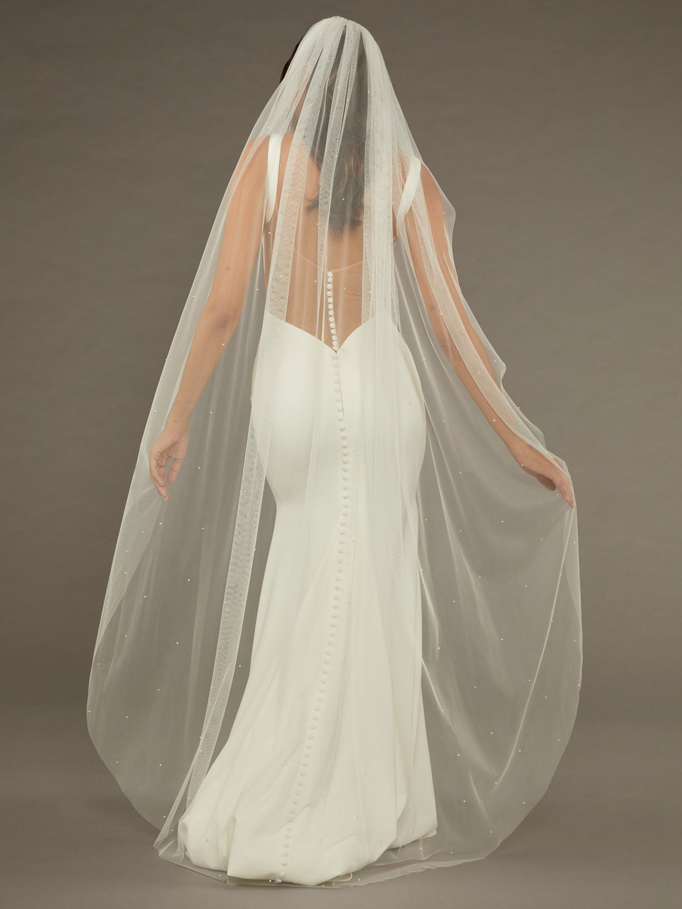 En Vogue Chapel Bridal Veil | V2087CP-L