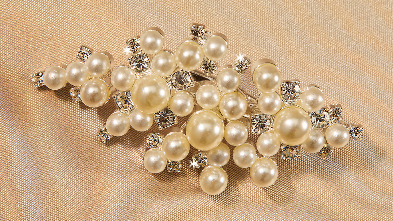 En Vogue HC2521 Rhodium Plated Pearl Bead Hair Comb