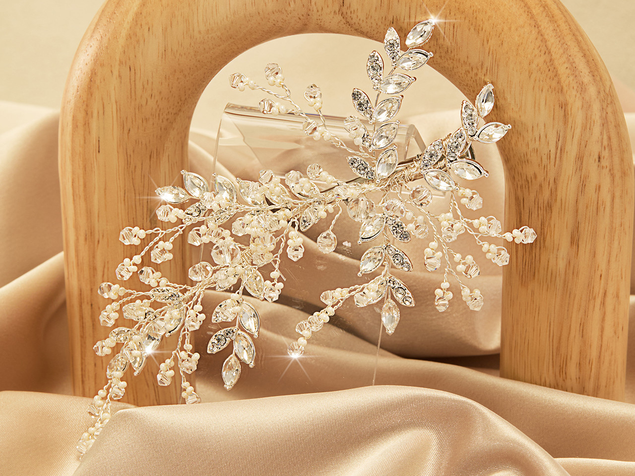 En Vogue Bridal Hair Comb - HC2622