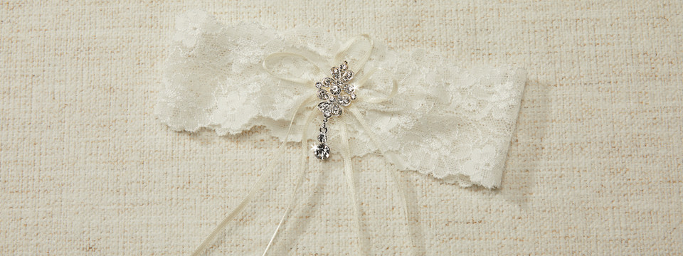 En Vogue Bridal Garter GR2187 - Ribbon Bow Accent