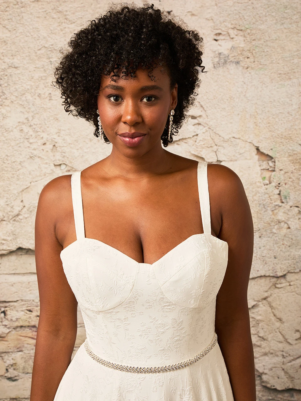 En Vogue Bridal Earrings | E2655