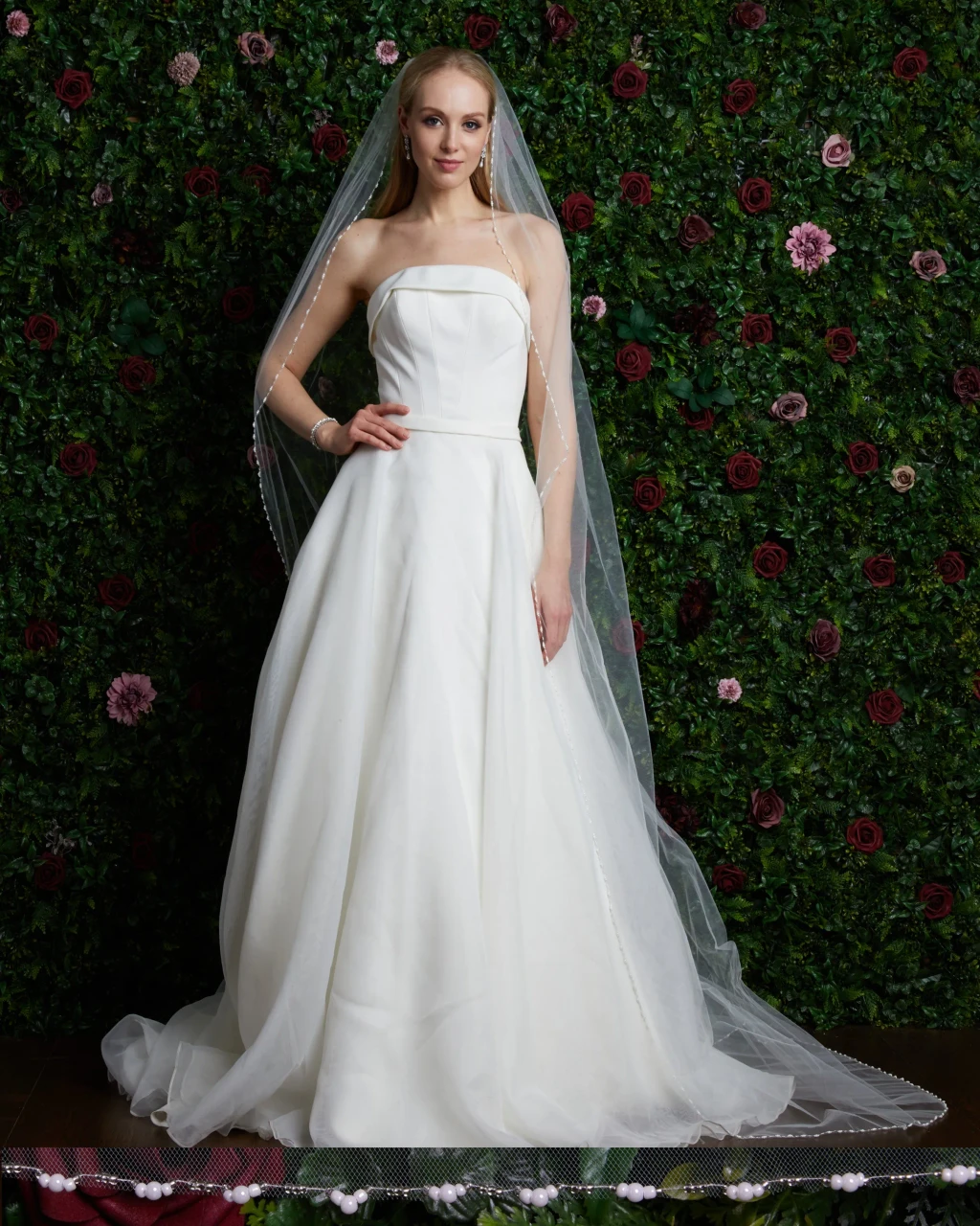 Marionat Bridal Veils 6048 - Beaded Edge Cathedral - 108L