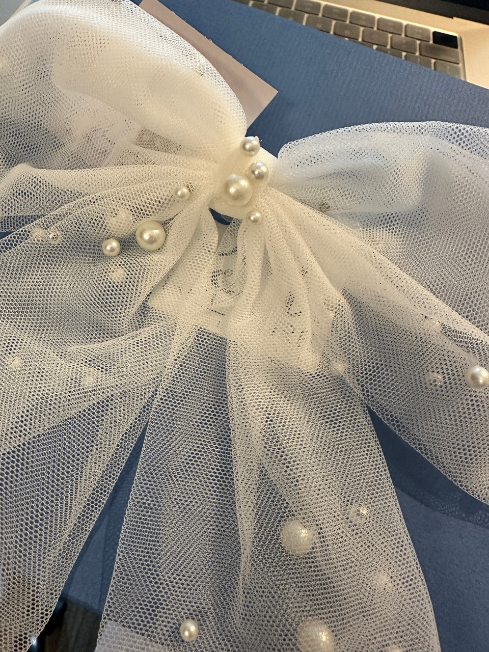  Bel Aire Bridal 2287 Tulle Scattered Pearl Bow on Clip - Quick Ship Ivory 