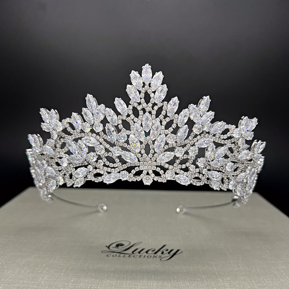 Lucky Collections ™ BC7340 - Marquise Zirconia Crown - Silver 


