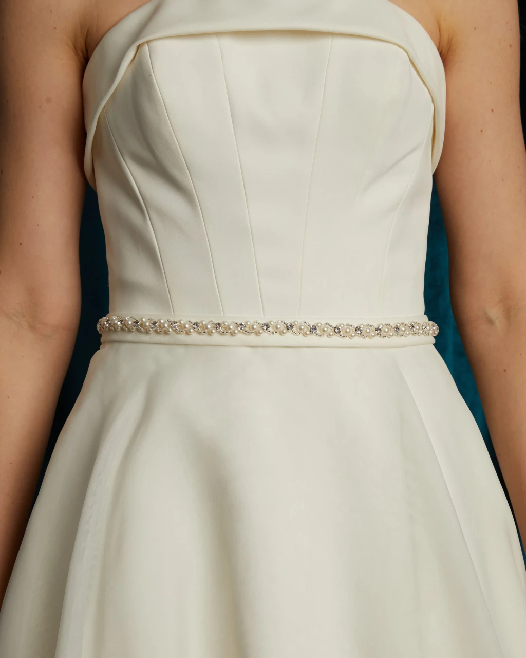 Marionat Bridal Belt 1131 - Matte pearl and rhinestone belt