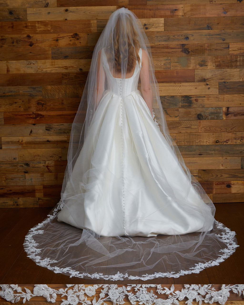 Marionat Bridal Veils 6263SC -  Beaded floral lace - 120"