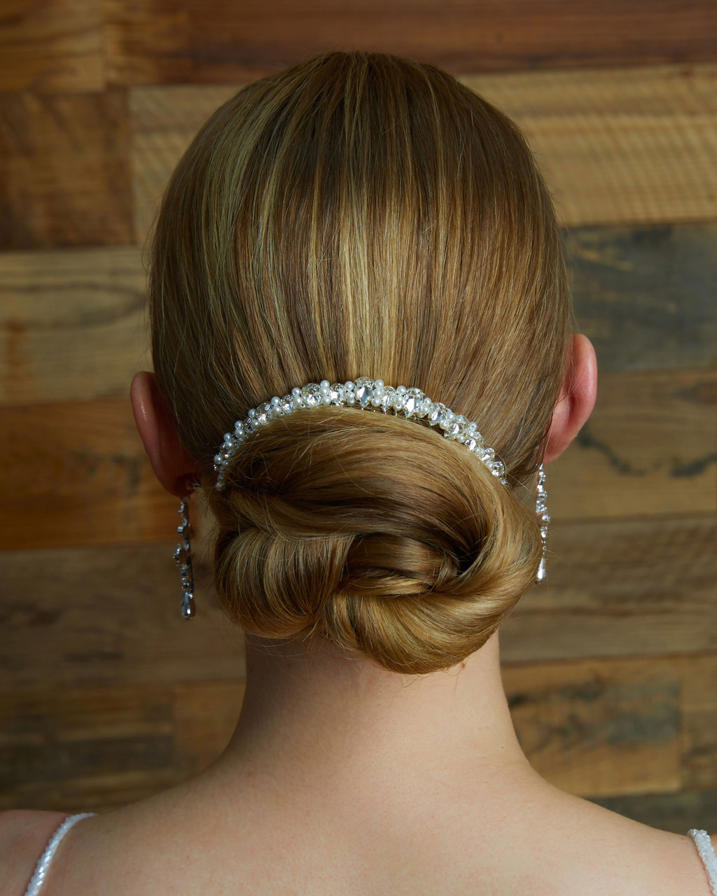 Marionat Bridal 5032 Rhinestone and pearl comb/back comb