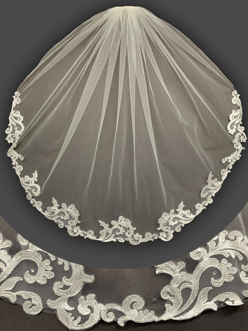 Lucky Collections ™ V-M3235 Paisely design light lace with occasional rhinestones