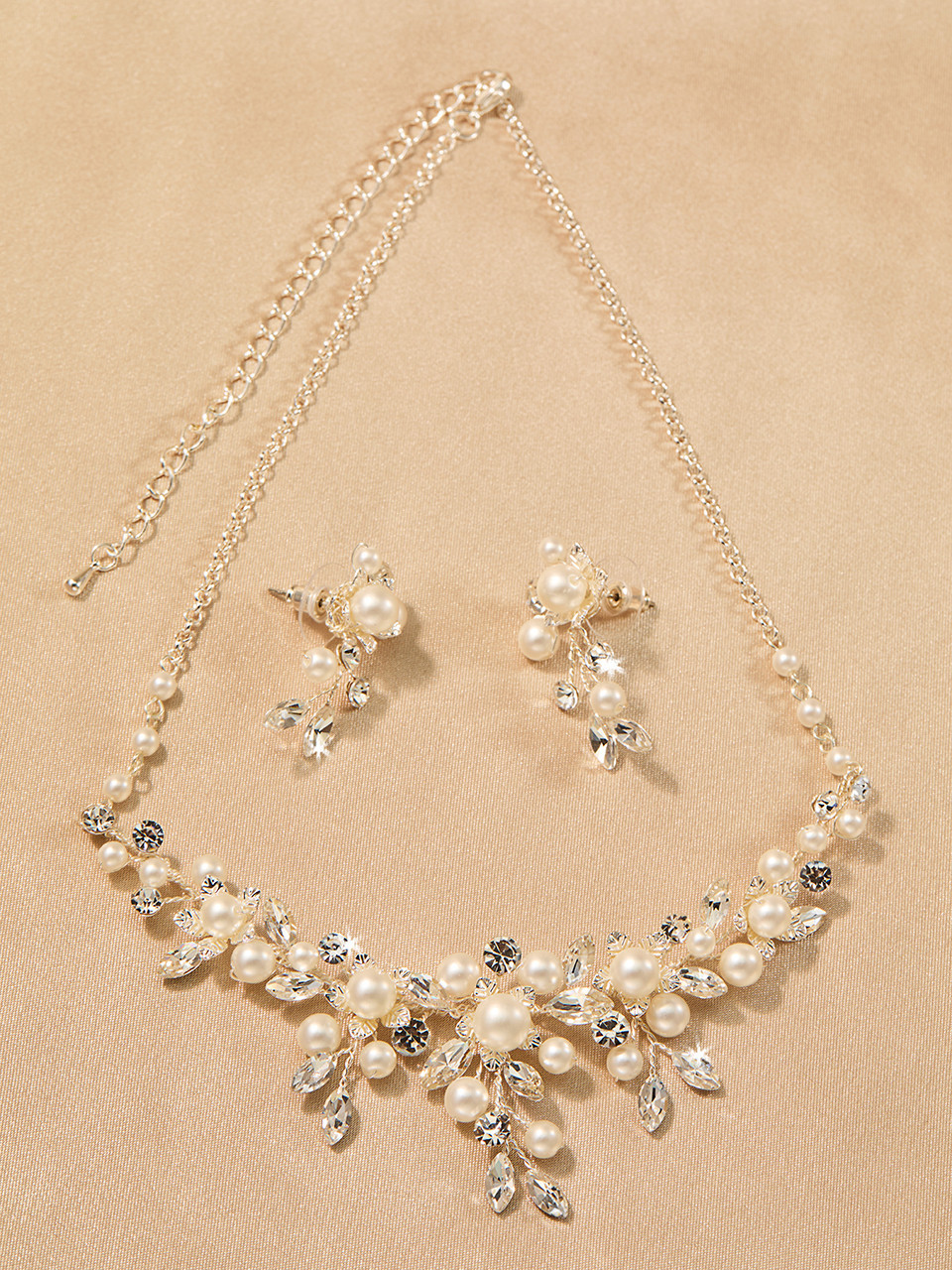 En Vogue Bridal Necklace | NL2565 -  Rhinestone and pearl bead necklace with matching earrings