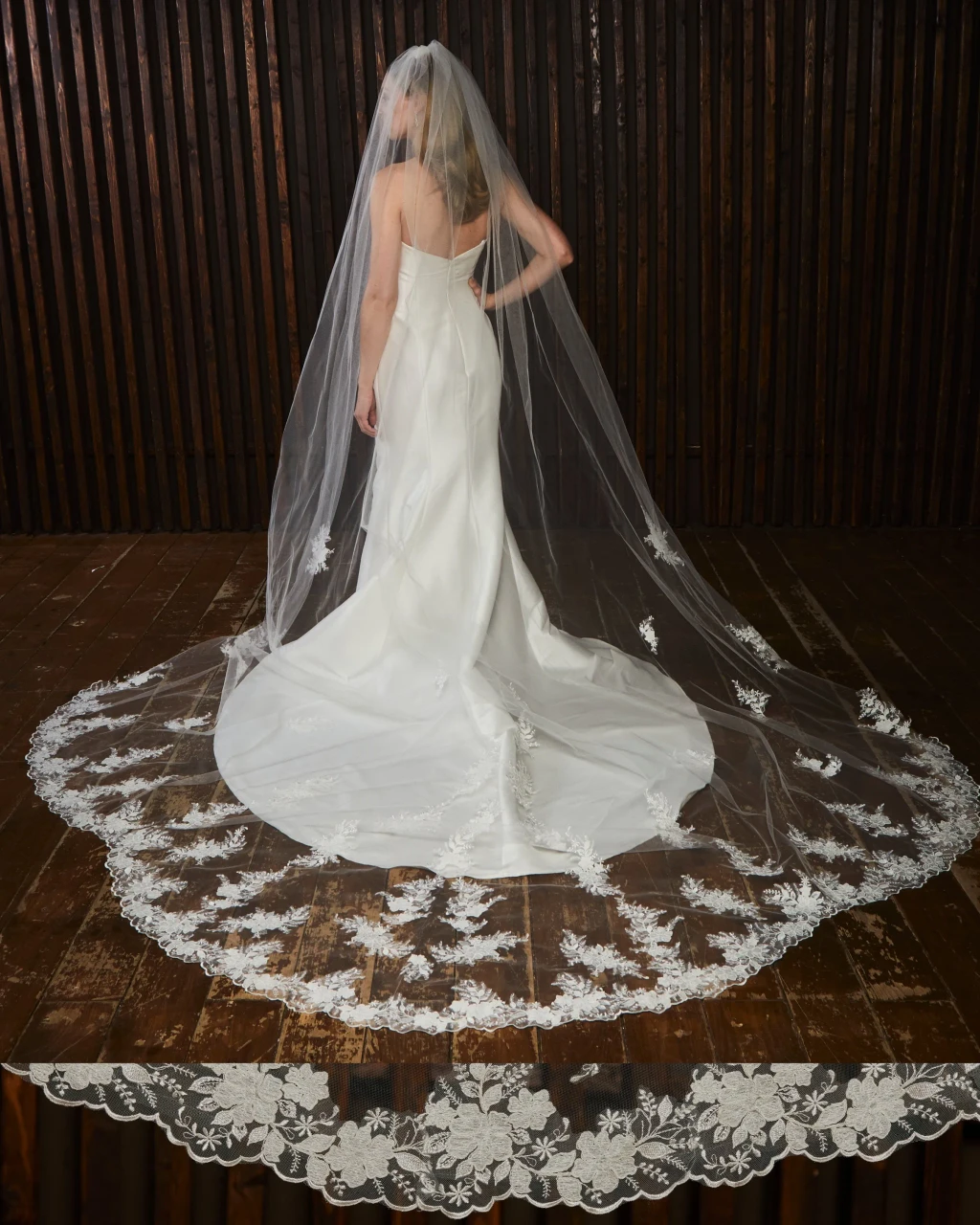 Marionat Bridal Veils 3840 Lace edge with lace appliqués, 3 scallops, lace starts 52” down - 130L