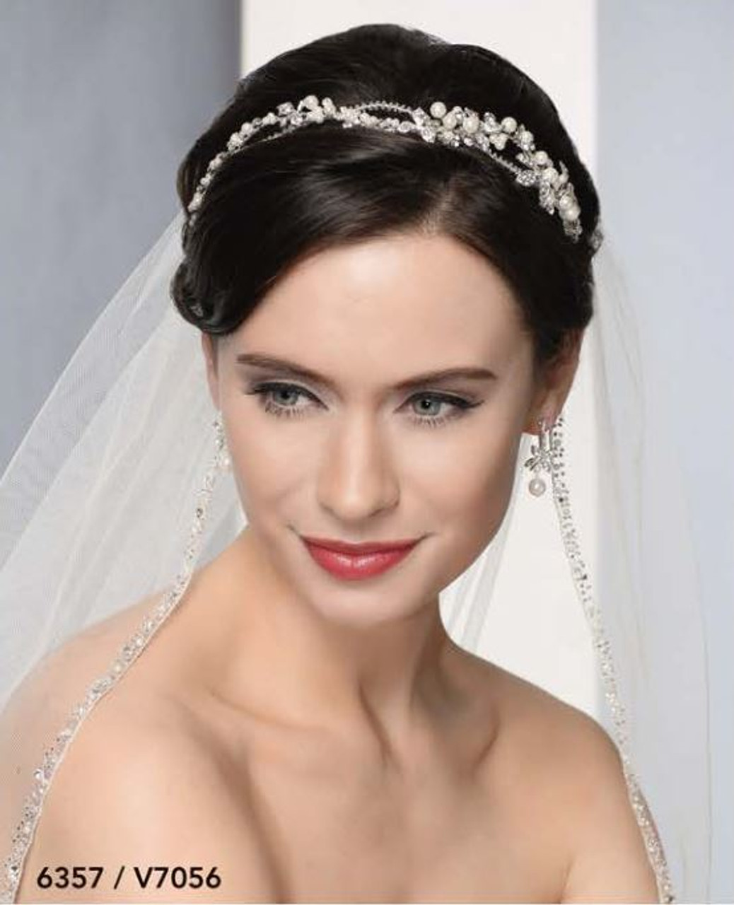 Bel Aire Bridal Veils V7056C - Cathedral - Silver beading, rhinestones, and crystals -108 Inches
