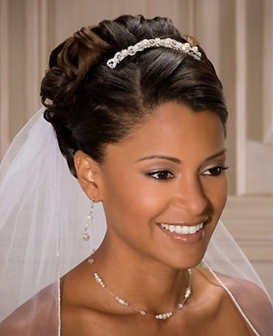 Bel Aire Wedding Veils V8523 - One Tier 