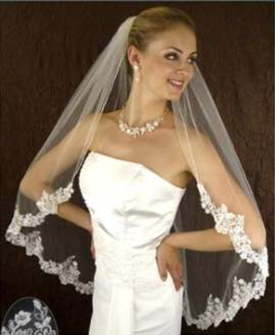 Bridal Accessories Alencon lace Flowers Edge Veil Bridal Pearl