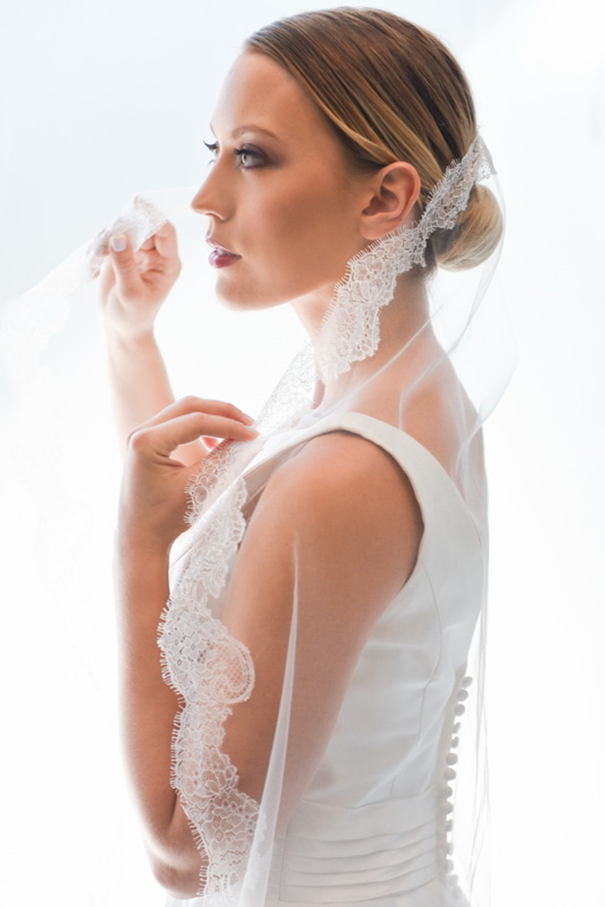 Erica Koesler Wedding Veil 853-90 - Chantilly Lace Edge Cathedral