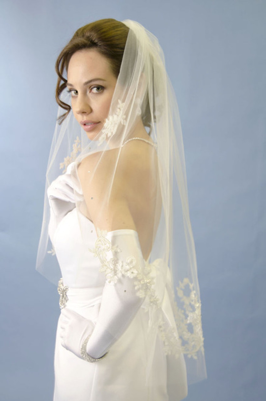 This is the 2nd tier you see in the photo