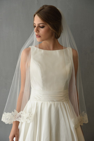 Erica Koesler Wedding Veil 894 -38 - Embroidered Lyon Lace Edge