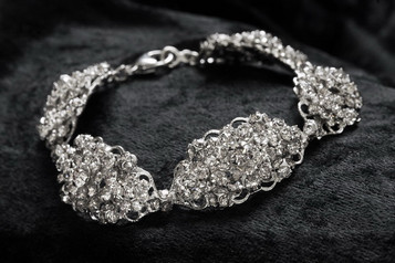 Erica Koesler Jewelry - Style J-9298