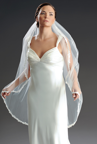 Erica Koesler Veils- Style 807-40 (Venise Lace)