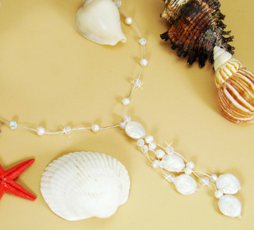 Freshwater Pearl & Swarovski Crystal Necklace 8251